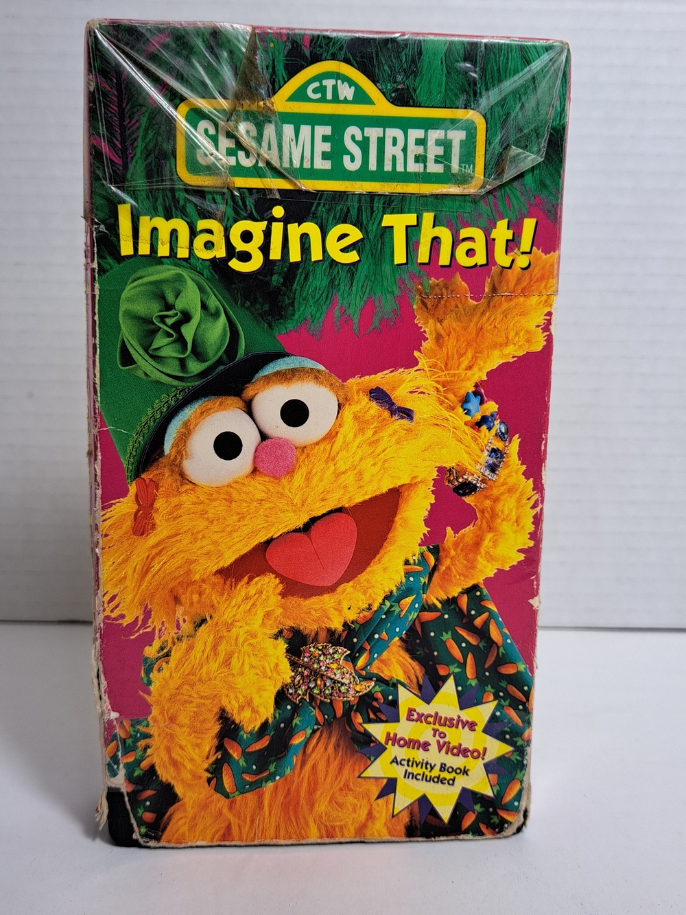 Sesame Street Imagine That! Home Party Video - Yellow
